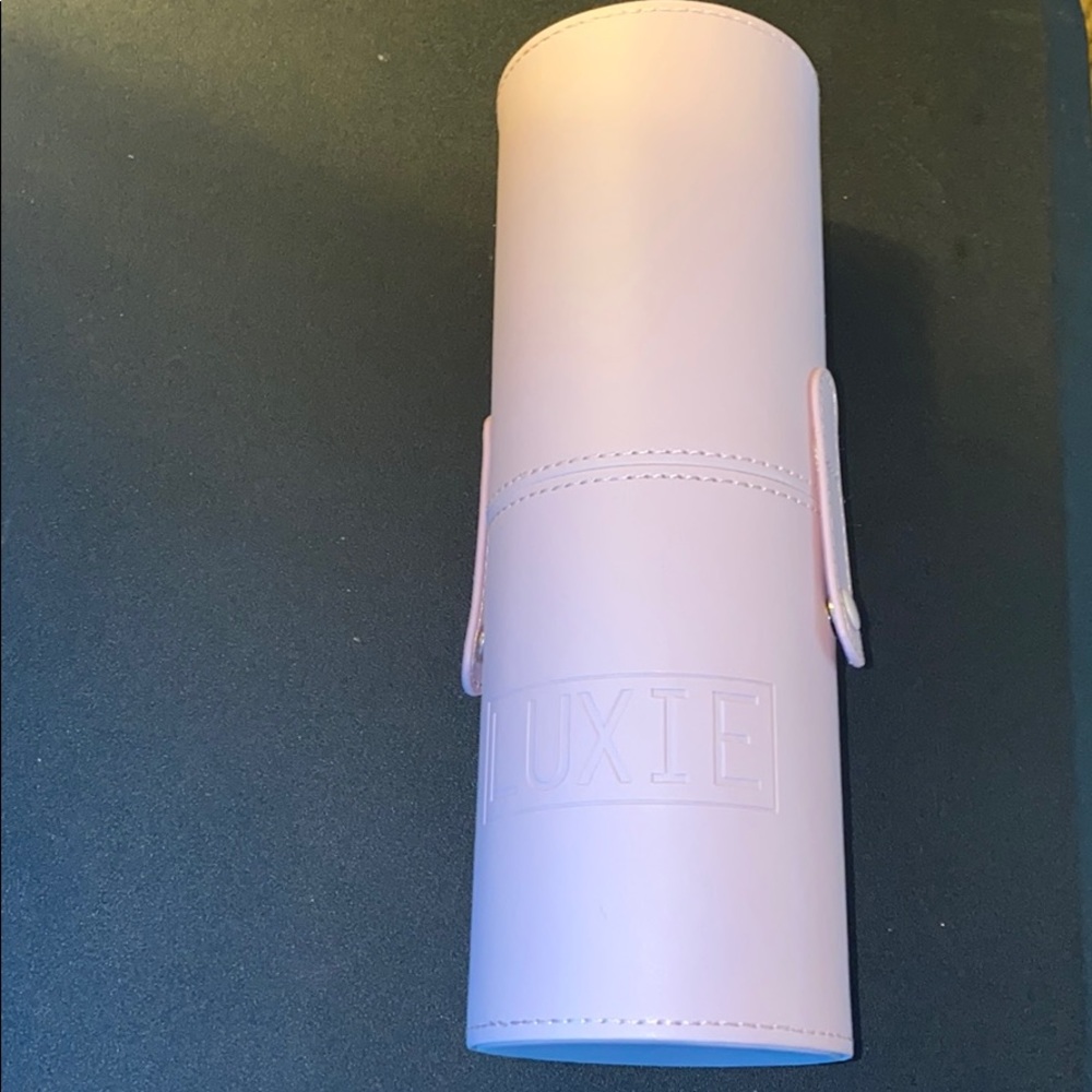 BN Luxie Pink Brush Holder